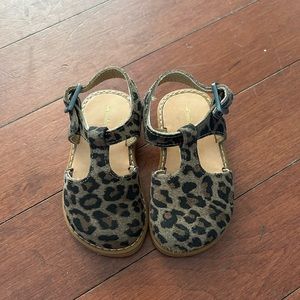 Freshly Picked Toddler Clogs (Newport leopard)